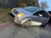 Second-hand Opel Meriva 87 CP (63 kW) 2004 Argintiu Monovolum