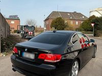 Gebraucht BMW 325 218 PS (160 kW) 2008 Schwarz Coupé