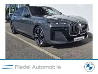 Gebraucht BMW 740 M Sport 299 PS (219 kW) 2025 Bmw individual dravitgrau Limousine