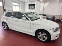 Gebraucht BMW 116 116 PS (85 kW) 2011 Weiß Kleinwagen