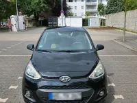 Gebraucht Hyundai i10 Classic 67 PS (49 kW) 2016 Schwarz Kleinwagen