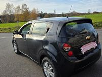 Gebraucht Chevrolet Aveo 101 PS (74 kW) 2011 Schwarz Kleinwagen