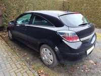 Gebraucht Opel Astra GTC 105 PS (77 kW) 2006 Schwarz Limousine