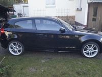 Gebraucht BMW 120 120 PS (88 kW) 2009 Schwarz Kleinwagen