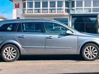 Gebraucht Opel Astra 2005 Grau Kombi