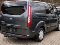 Gebraucht Ford Transit Trend 131 PS (96 kW) 2019 Grau Kombi