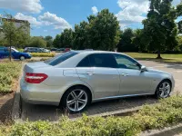 Gebraucht Mercedes E200 136 PS (100 kW) 2011 Silber Limousine