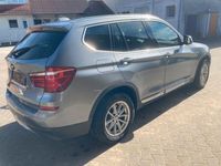 gebraucht BMW X3 xDrive20d / Tempomat/ AHK/ Navi/ Bi-Xenon