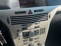 Gebraucht Opel Astra 90 PS (66 kW) 2007 Grau Limousine