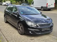 Gebraucht Peugeot 308 150 PS (110 kW) 2016 Schwarz Kombi