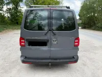 Gebraucht VW Transporter 150 PS (110 kW) 2017 Grau Van