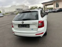 Gebraucht Skoda Octavia Ambition 150 PS (110 kW) 2015 Weiß Kombi