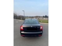 Gebraucht Skoda Octavia 122 PS (89 kW) 2011 Schwarz Limousine