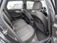 Gebraucht Audi A4 Business 163 PS (119 kW) 2023 Grau Kombi
