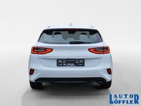 Gebraucht Kia Ceed Vision 140 PS (102 kW) 2025 Weiß Kleinwagen