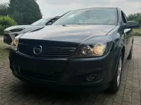 Gebraucht Opel Astra 116 PS (85 kW) 2008 Blau Kleinwagen