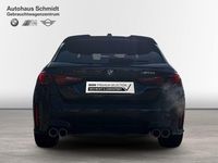 Gebraucht BMW M135 Performance 300 PS (220 kW) 2025 Saphirschwarz Kleinwagen