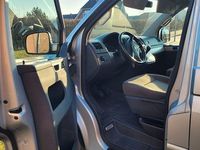 Second-hand VW T5 131 CP (96 kW) 2009 Argintiu Van