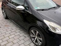 Gebraucht Peugeot 208 120 PS (88 kW) 2014 Schwarz Kleinwagen