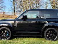 Gebraucht Land Rover Defender 525 PS (386 kW) 2021 Schwarz SUV