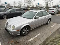 Używany Jaguar S-Type S 238 KM (175 kW) 2000 Srebrny Sedan/Limuzyna