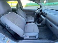 Gebraucht VW Fox Refresh 54 PS (39 kW) 2009 Munich silver metallic Kleinwagen