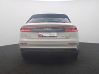 Gebraucht Audi Q8 Comfort 381 PS (280 kW) 2021 Vikunjabeige metallic SUV