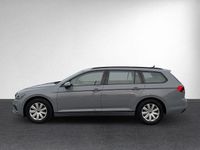 Gebraucht VW Passat 150 PS (110 kW) 2023 Mondsteingrau Kombi