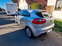 Gebraucht Kia Rio Edition 7 109 PS (80 kW) 2012 Silber Limousine