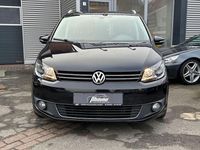 Gebraucht VW Touran Cup 105 PS (77 kW) 2015 Schwarz Van / Kleinbus