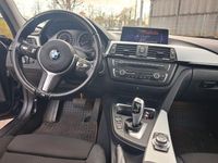 Gebraucht BMW 318 160 PS (117 kW) 2013 Blau Kombi