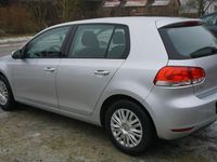 Gebraucht VW Golf VI 86 PS (63 kW) 2011 Silber Kleinwagen