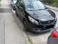 Gebraucht Peugeot 2008 Active 110 PS (80 kW) 2016 Schwarz SUV