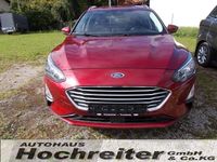 Gebraucht Ford Focus Cool & Connect 125 PS (91 kW) 2019 Rubyrot (metallic) Kombi