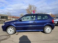 Gebraucht VW Polo Comfortline 50 PS (36 kW) 2001 Blau Kleinwagen
