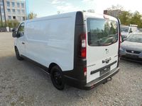 Używany Opel Vivaro 125 KM (91 kW) 2016 Biały Minivan