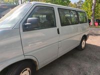 Gebraucht VW T4 102 PS (75 kW) 1996 Grau Van