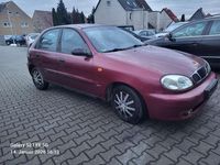 Gebraucht Chevrolet Lanos 75 PS (55 kW) 1998 Rot Limousine