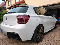 Gebraucht BMW 120 M Performance 200 PS (147 kW) 2014 Weiß Kleinwagen