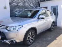 Gebraucht Mitsubishi Outlander Plus 150 PS (110 kW) 2015 Coolsilber (m) SUV