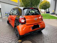 Gebraucht Smart ForFour Passion 71 PS (52 kW) 2015 Orange Kleinwagen