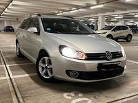 Gebraucht VW Golf VI 122 PS (89 kW) 2010 Silber Kleinwagen