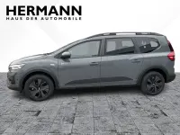 Gebraucht Dacia Jogger Expression 110 PS (80 kW) 2025 Schiefergrau (grau) Van / Kleinbus