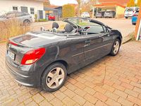 Gebraucht Peugeot 207 CC 120 PS (88 kW) 2012 Schwarz Cabrio