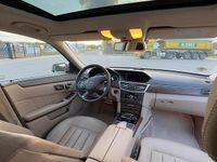 Gebraucht Mercedes E500 388 PS (285 kW) 2009 Beige Limousine