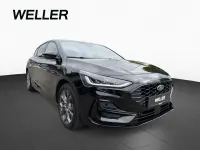 Gebraucht Ford Focus ST-Line 125 PS (91 kW) 2022 Black (schwarz) Limousine