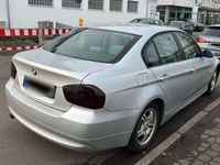 gebraucht BMW 318 i - E90