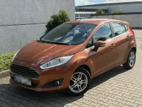 Gebraucht Ford Fiesta 95 PS (69 kW) 2014 Orange Kleinwagen