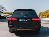 Gebraucht Mercedes E350 AMG line 258 PS (189 kW) 2018 Schwarz Limousine