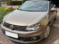 Second-hand VW Eos 140 CP (102 kW) 2015 Auriu Cabrio